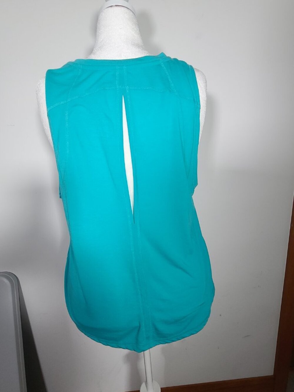 2 Athletic Works Tank Workout Tops Teal & Black XL - Picture 3 of 12